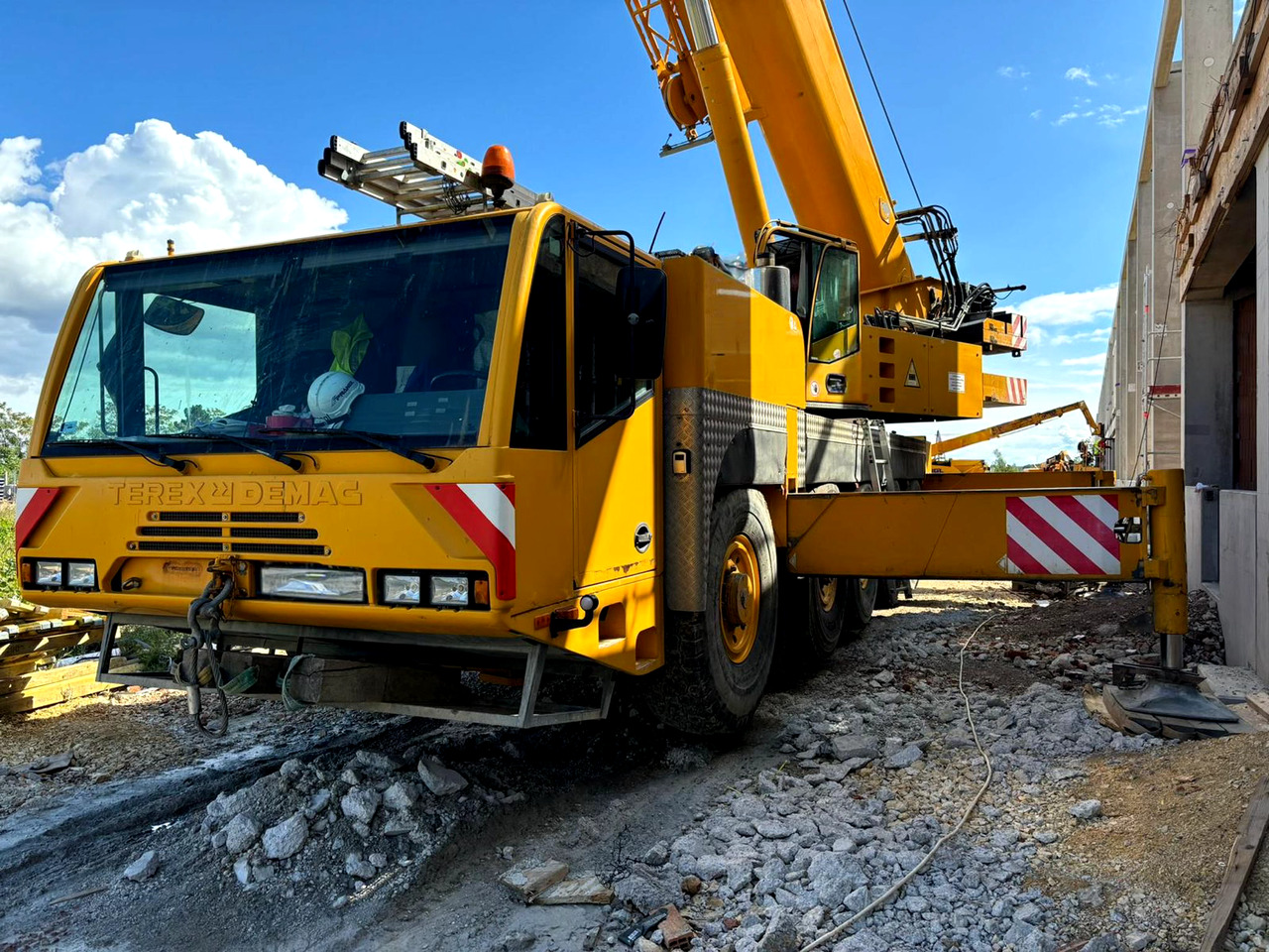 TEREX Demag - Autoceltnis: foto 1 TEREX Demag - Autoceltnis: foto 1