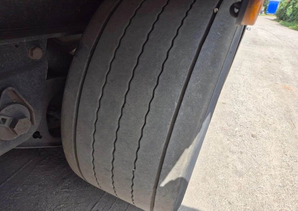 Fliegl Tandem 3 osie - Piekabe ar tentu: foto 5 Fliegl Tandem 3 osie - Piekabe ar tentu: foto 5