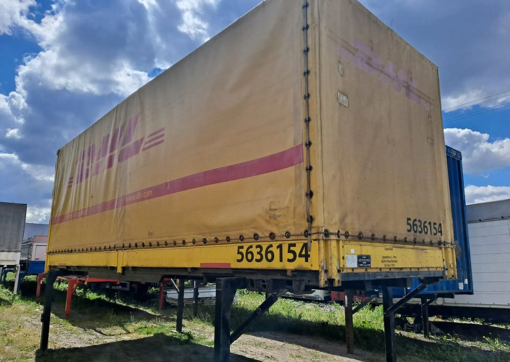 Kögel Zabudowa 7,45m 18 palet burtoplandeka - Kravas kaste ar tentu: foto 1 Kögel Zabudowa 7,45m 18 palet burtoplandeka - Kravas kaste ar tentu: foto 1