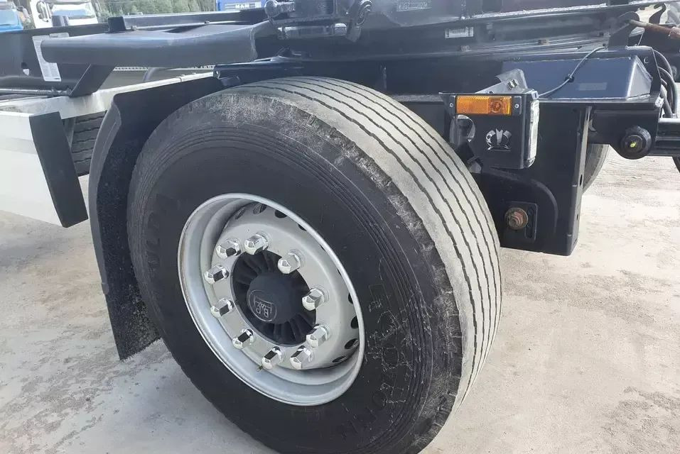 Krone PRZYCZEPA KRONE BDF - Piekabe noņemamā virsbūve/ Konteineru vedējs: foto 3 Krone PRZYCZEPA KRONE BDF - Piekabe noņemamā virsbūve/ Konteineru vedējs: foto 3