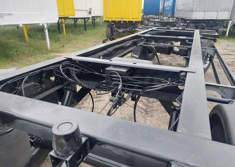 Krone - Piekabe noņemamā virsbūve/ Konteineru vedējs: foto 5 Krone - Piekabe noņemamā virsbūve/ Konteineru vedējs: foto 5