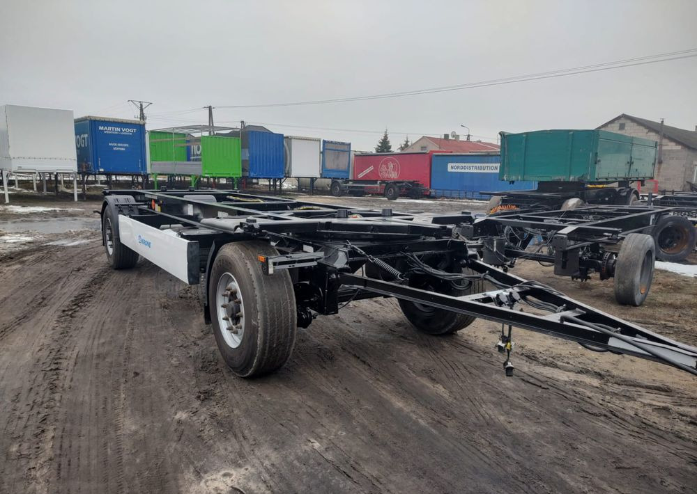 Krone Przyczepa BDF Krone - Piekabe noņemamā virsbūve/ Konteineru vedējs: foto 1 Krone Przyczepa BDF Krone - Piekabe noņemamā virsbūve/ Konteineru vedējs: foto 1