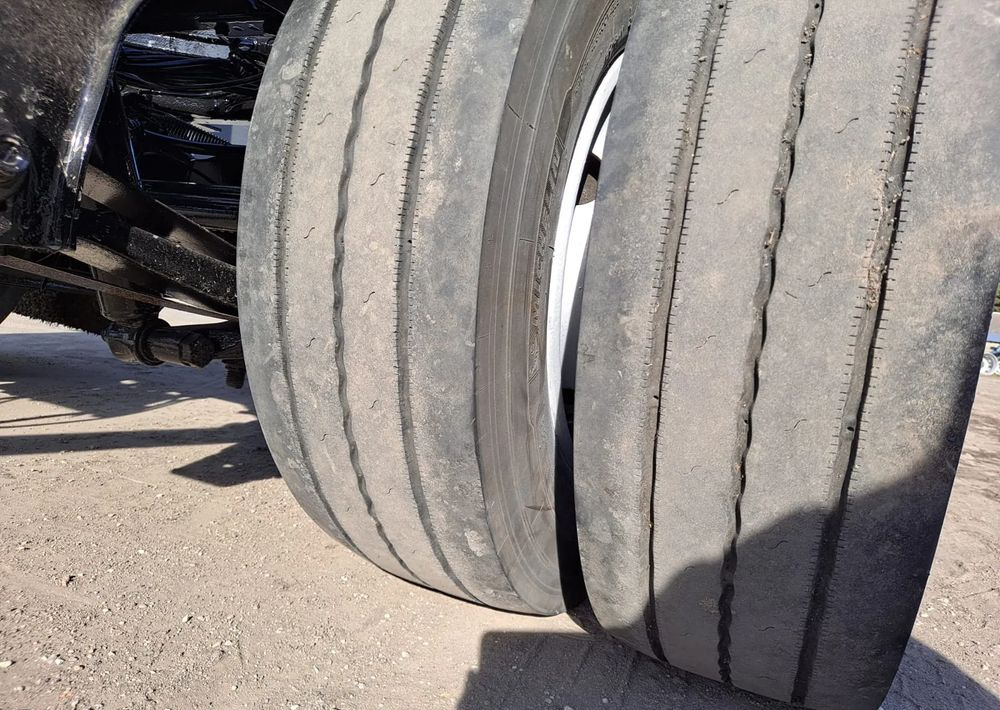 Krone Przyczepa Krone BDF 2017r - Piekabe noņemamā virsbūve/ Konteineru vedējs: foto 5 Krone Przyczepa Krone BDF 2017r - Piekabe noņemamā virsbūve/ Konteineru vedējs: foto 5