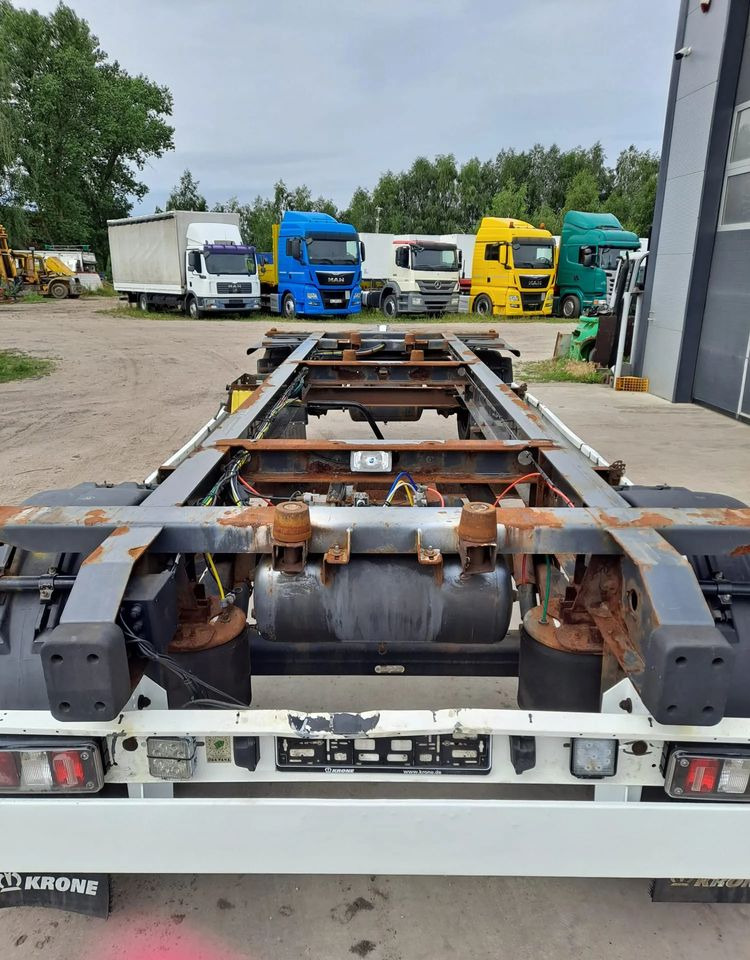 Krone Przyczepa Krone BDF - Piekabe noņemamā virsbūve/ Konteineru vedējs: foto 2 Krone Przyczepa Krone BDF - Piekabe noņemamā virsbūve/ Konteineru vedējs: foto 2