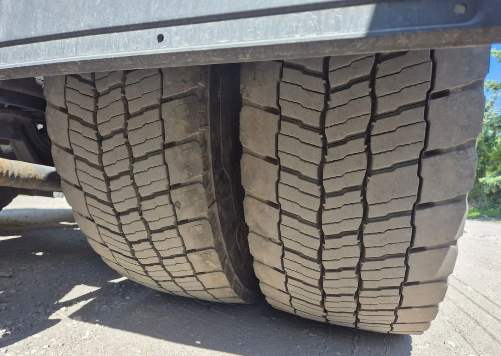 MAN MAN TGX 26.510 oś skrętna Izoterma E6 - Kravas automašīna refrižerators: foto 5 MAN MAN TGX 26.510 oś skrętna Izoterma E6 - Kravas automašīna refrižerators: foto 5