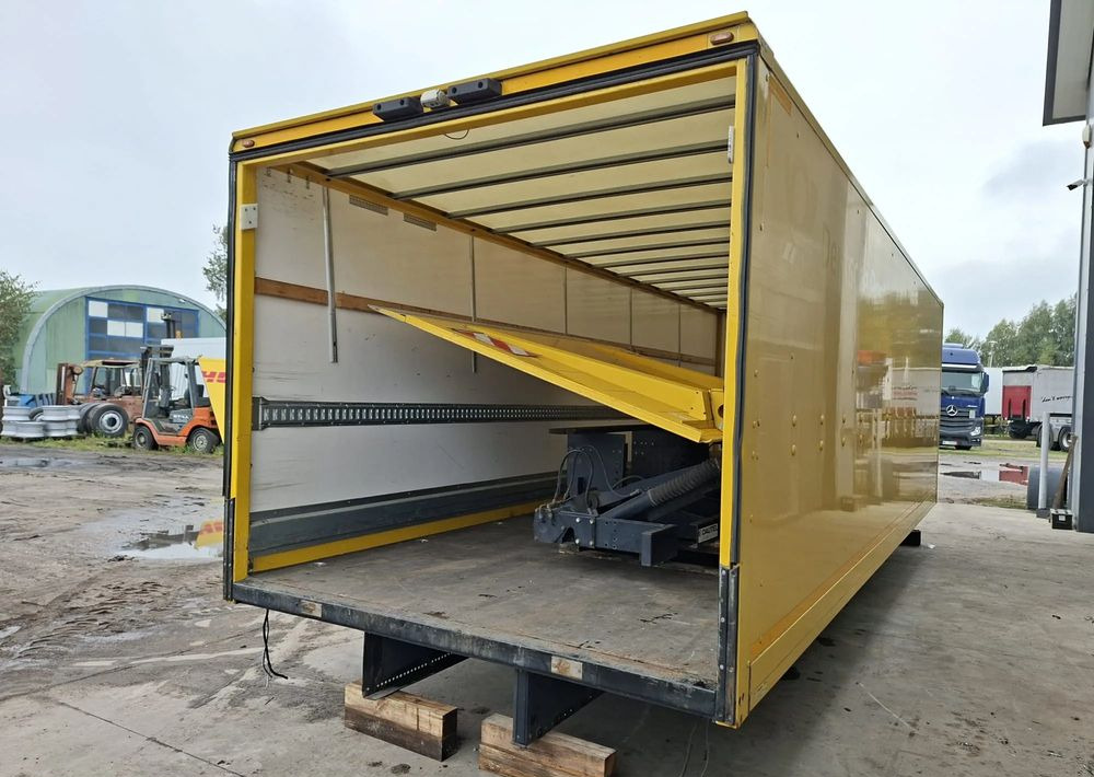 MAN TGL kontener zdemontowany - Kravas automašīna ar slēgto virsbūvi: foto 3 MAN TGL kontener zdemontowany - Kravas automašīna ar slēgto virsbūvi: foto 3