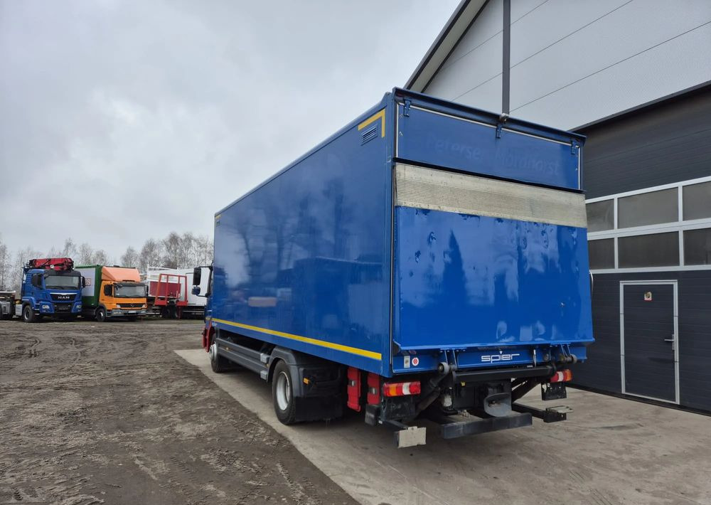 Mercedes-Benz Atego 1330 Euro 6 - Kravas automašīna ar slēgto virsbūvi: foto 4 Mercedes-Benz Atego 1330 Euro 6 - Kravas automašīna ar slēgto virsbūvi: foto 4