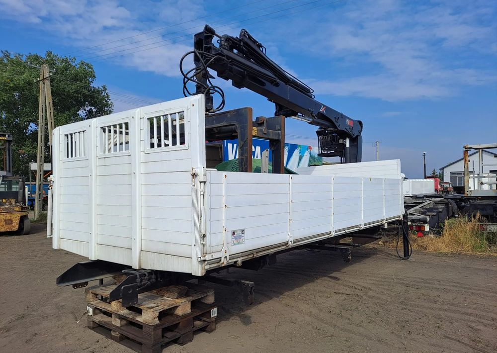 Mercedes-Benz Urządzenie dźwigowe HIAB XS122 - Kravas automašīna pašizgāzējs: foto 5 Mercedes-Benz Urządzenie dźwigowe HIAB XS122 - Kravas automašīna pašizgāzējs: foto 5