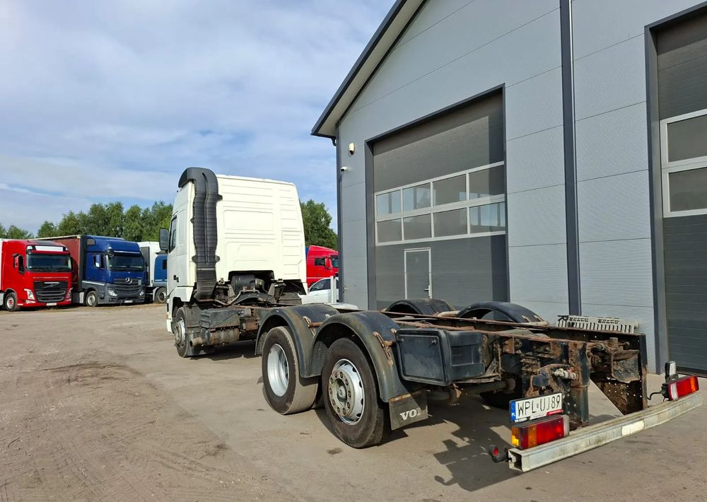 Volvo FH 420 6x2 - Šasija kravas automašīna: foto 5 Volvo FH 420 6x2 - Šasija kravas automašīna: foto 5