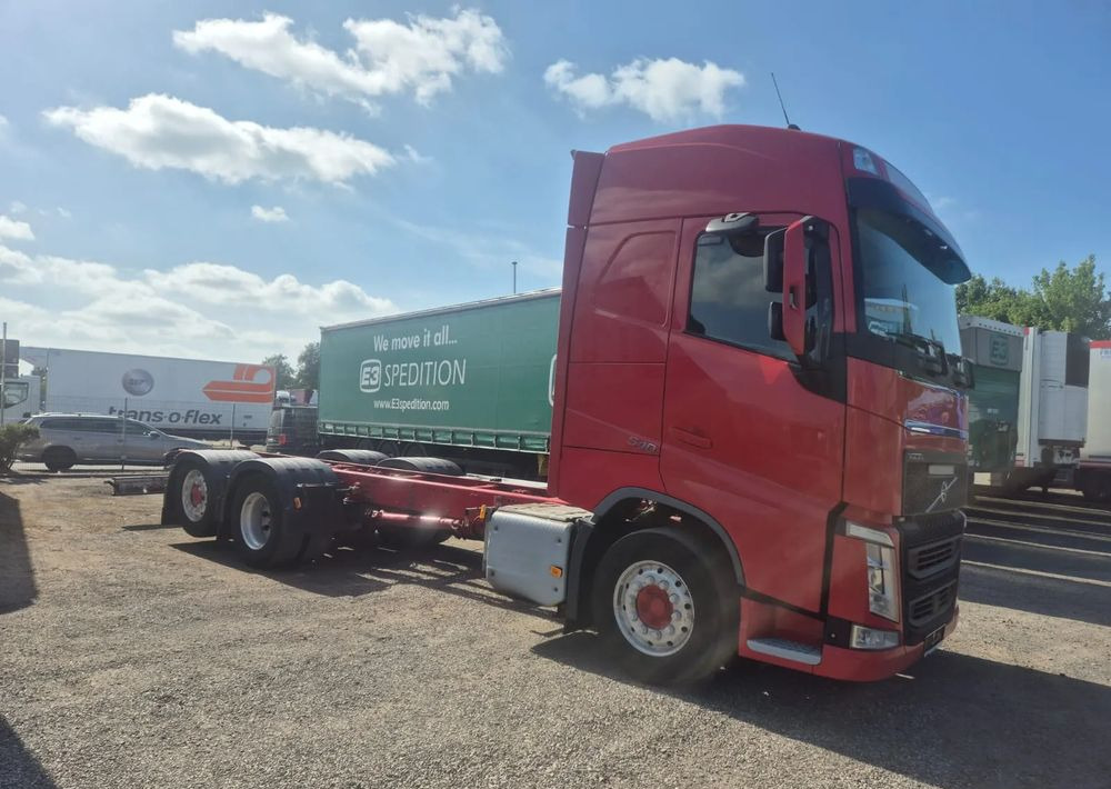 Volvo FH 540 oś skrętna Euro 6 - Šasija kravas automašīna: foto 1 Volvo FH 540 oś skrętna Euro 6 - Šasija kravas automašīna: foto 1