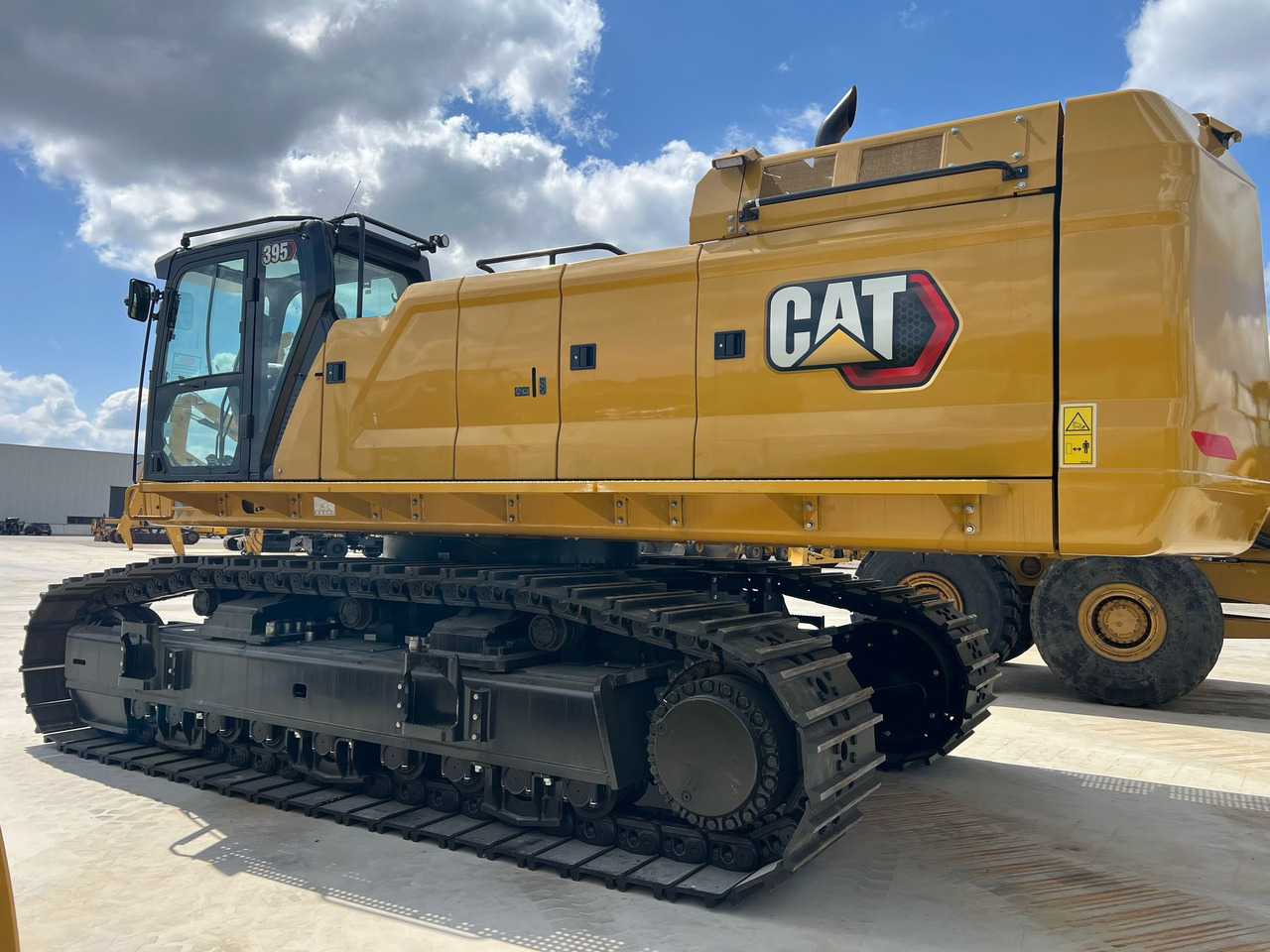 CATERPILLAR 395 - Ekskavators: foto 1 CATERPILLAR 395 - Ekskavators: foto 1