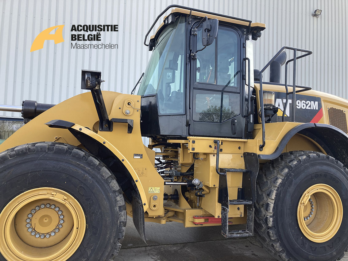 CATERPILLAR 962M - Riteņu iekrāvējs: foto 2 CATERPILLAR 962M - Riteņu iekrāvējs: foto 2