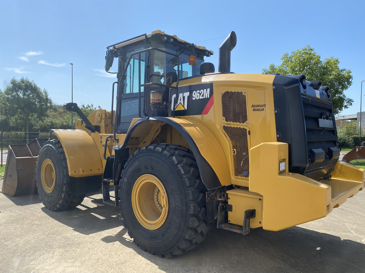 CATERPILLAR 962M - Riteņu iekrāvējs: foto 1 CATERPILLAR 962M - Riteņu iekrāvējs: foto 1
