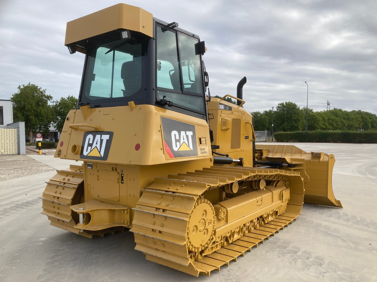 CATERPILLAR D6K2 LGP - Buldozers: foto 4 CATERPILLAR D6K2 LGP - Buldozers: foto 4