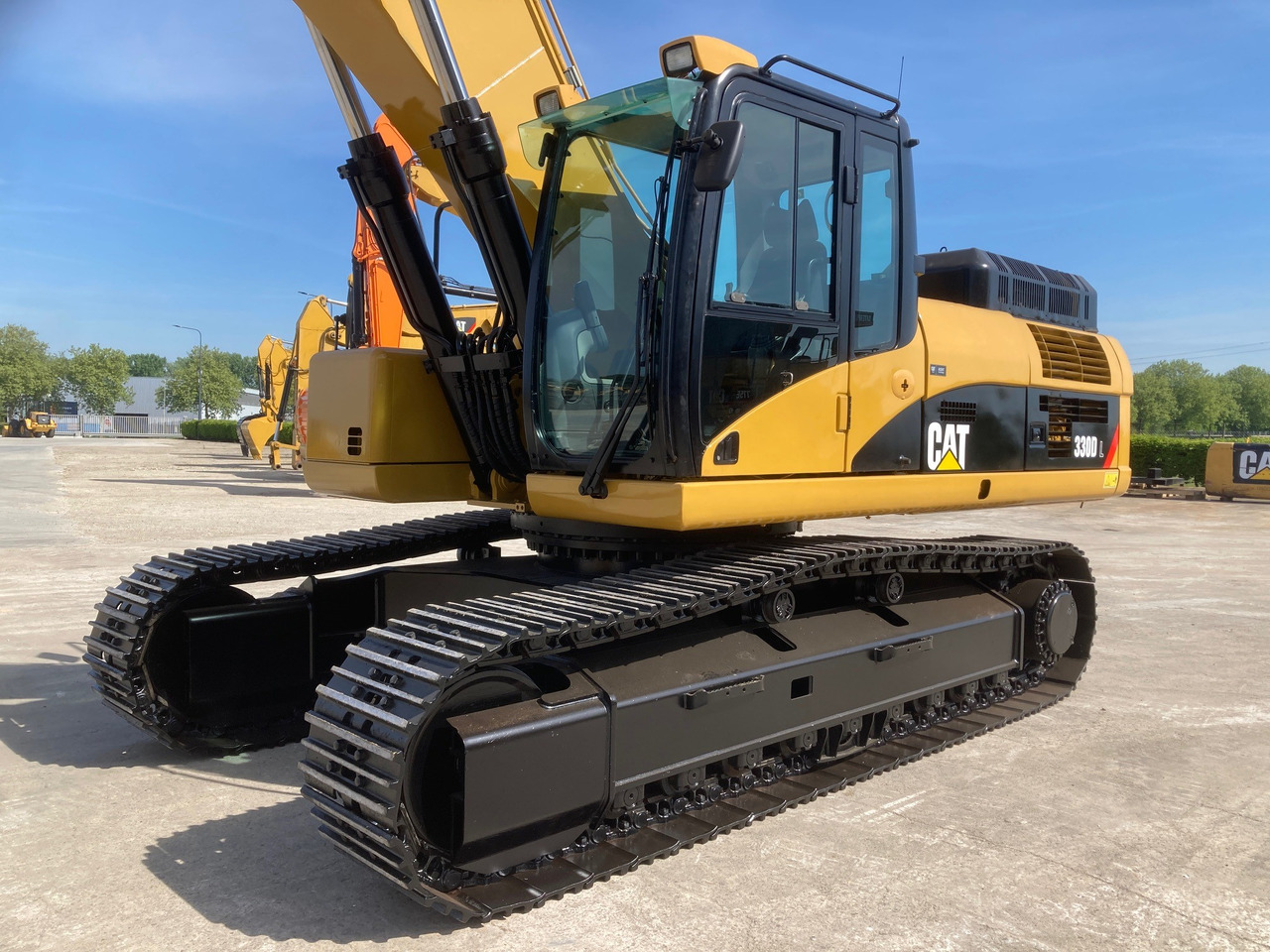 Caterpillar 330DL - Kāpurķēžu ekskavators: foto 2 Caterpillar 330DL - Kāpurķēžu ekskavators: foto 2