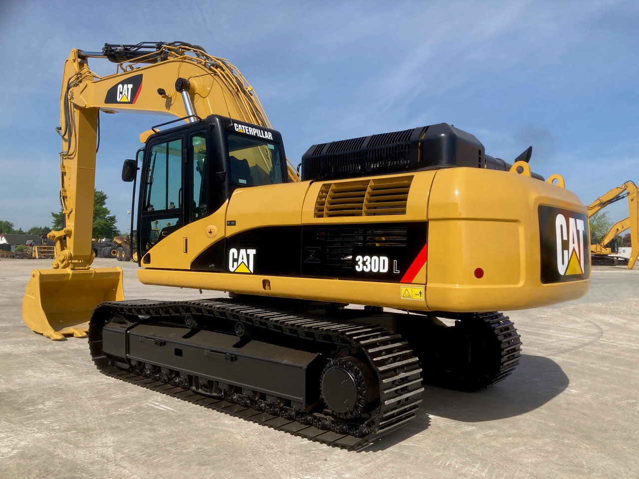 Caterpillar 330DL - Kāpurķēžu ekskavators: foto 1 Caterpillar 330DL - Kāpurķēžu ekskavators: foto 1