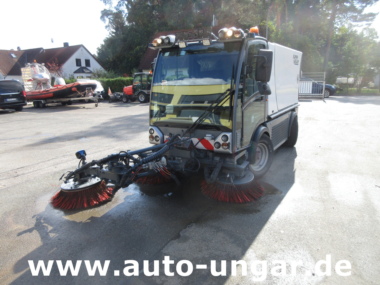Boschung S3 Kehrmaschine urban sweeper Wildkrautbesen Allradlenkung - Ielu tīrīšanas mašīna: foto 2 Boschung S3 Kehrmaschine urban sweeper Wildkrautbesen Allradlenkung - Ielu tīrīšanas mašīna: foto 2