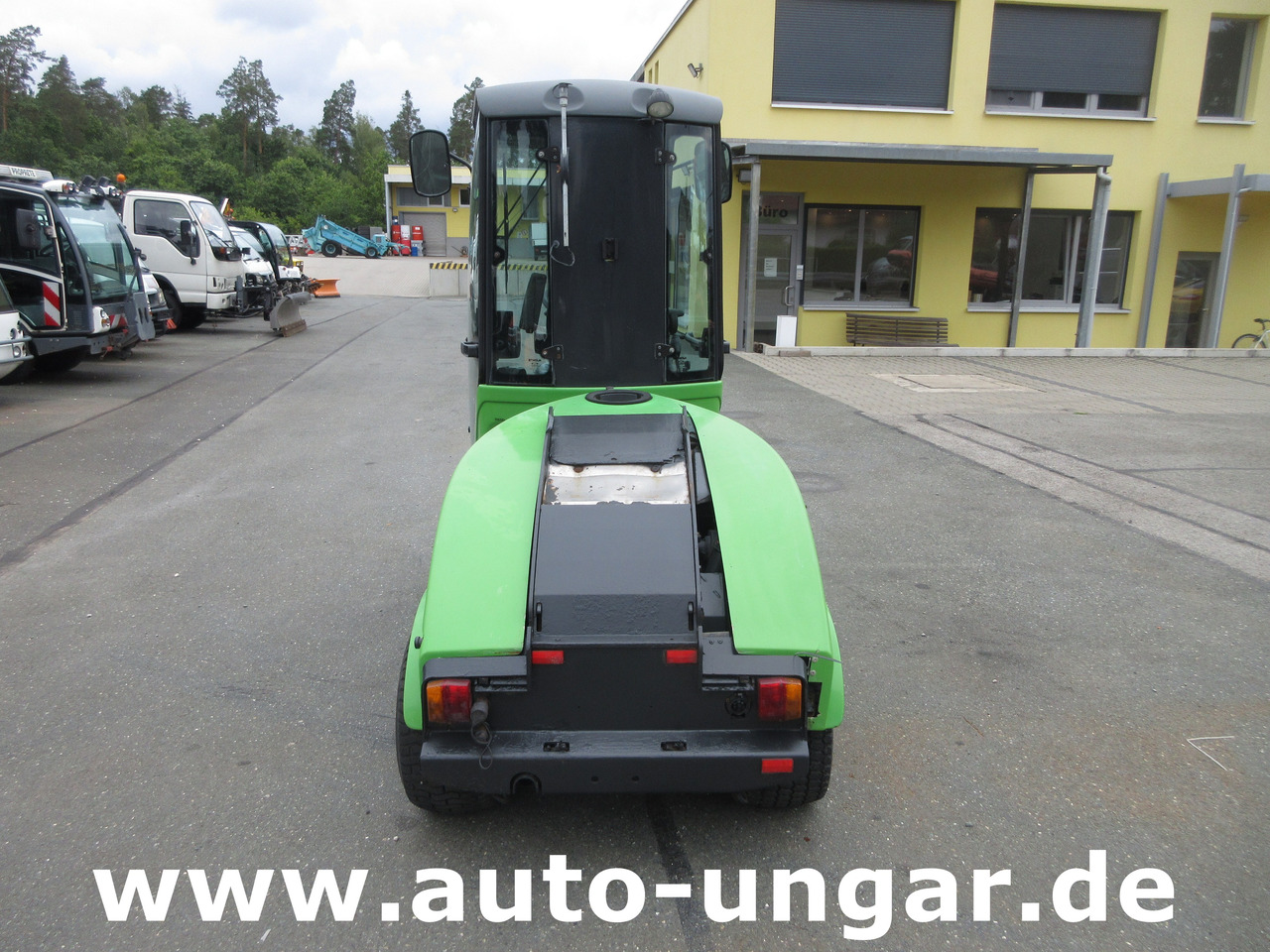 Egholm 2200 T Moduloflex 4x4 Knicklenkung Baujahr 2009 Daihatsu DM950 Diesel - Komunālais traktors: foto 5 Egholm 2200 T Moduloflex 4x4 Knicklenkung Baujahr 2009 Daihatsu DM950 Diesel - Komunālais traktors: foto 5