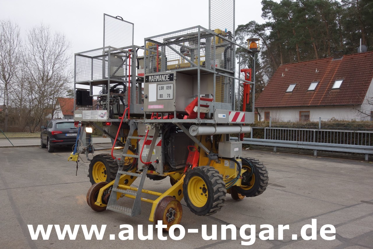 France Elevateur FE Lor'Axe - 4'Axe Railroad Hubarbeitsbühne Zweiwege Oberleitung 4x4 - Pacēlājs: foto 3 France Elevateur FE Lor'Axe - 4'Axe Railroad Hubarbeitsbühne Zweiwege Oberleitung 4x4 - Pacēlājs: foto 3