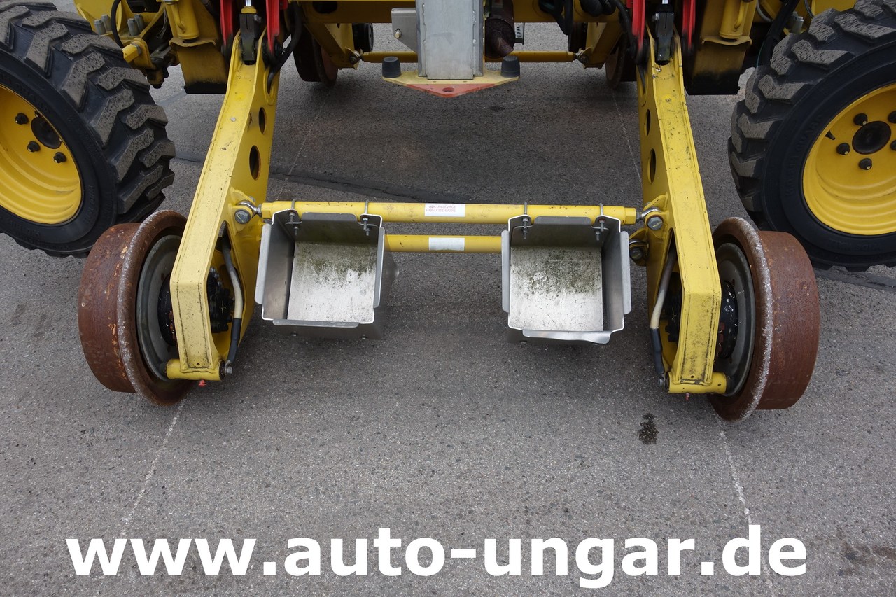 France Elevateur FE Lor'Axe - 4'Axe Railroad Hubarbeitsbühne Zweiwege Oberleitung 4x4 - Pacēlājs: foto 4 France Elevateur FE Lor'Axe - 4'Axe Railroad Hubarbeitsbühne Zweiwege Oberleitung 4x4 - Pacēlājs: foto 4