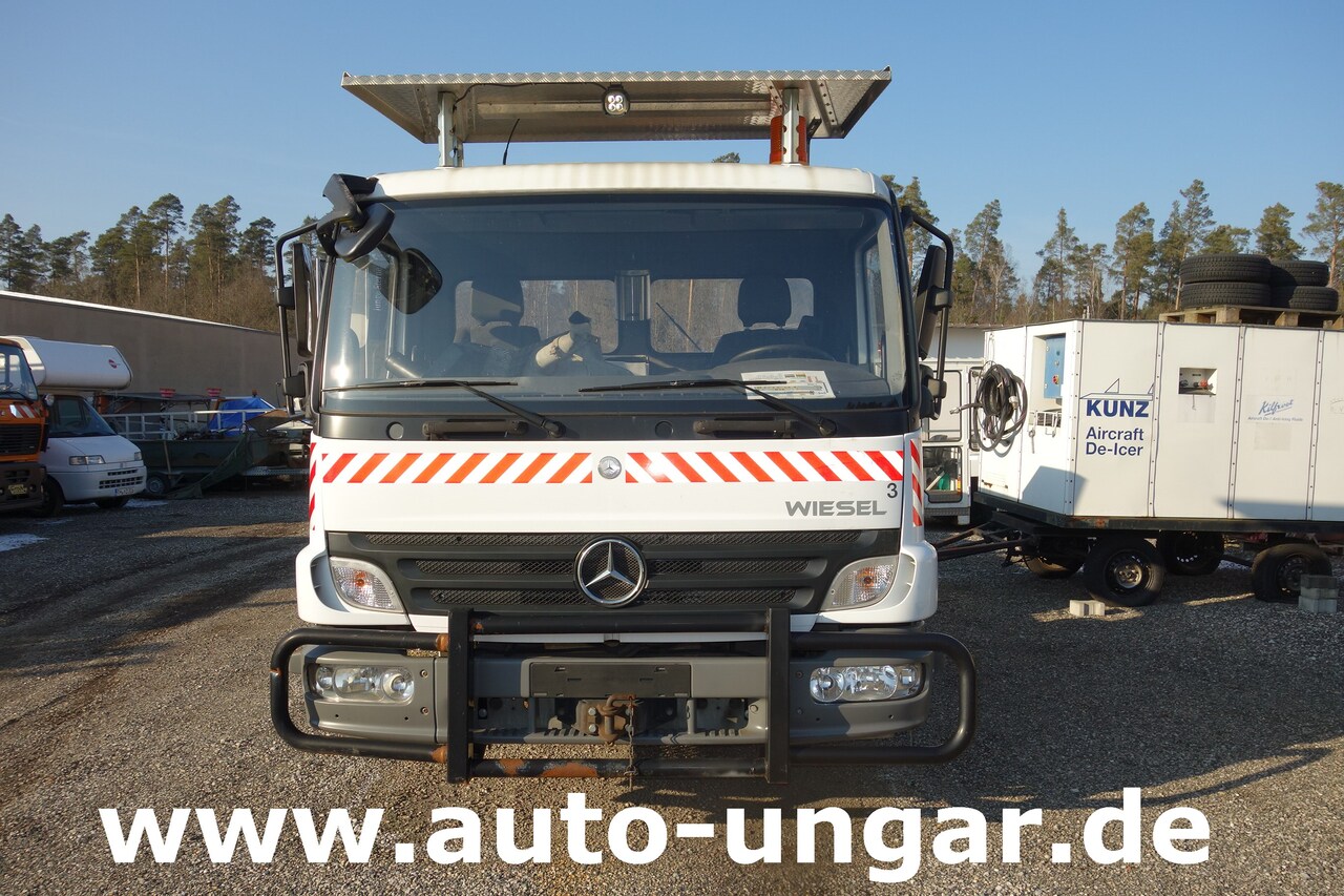 Kamag Mafi Terberg Mercedes Mercedes Kamag Wiesel WBH25P Mafi Terberg Wechselbrückenumsetzer - Termināļa traktors: foto 2 Kamag Mafi Terberg Mercedes Mercedes Kamag Wiesel WBH25P Mafi Terberg Wechselbrückenumsetzer - Termināļa traktors: foto 2