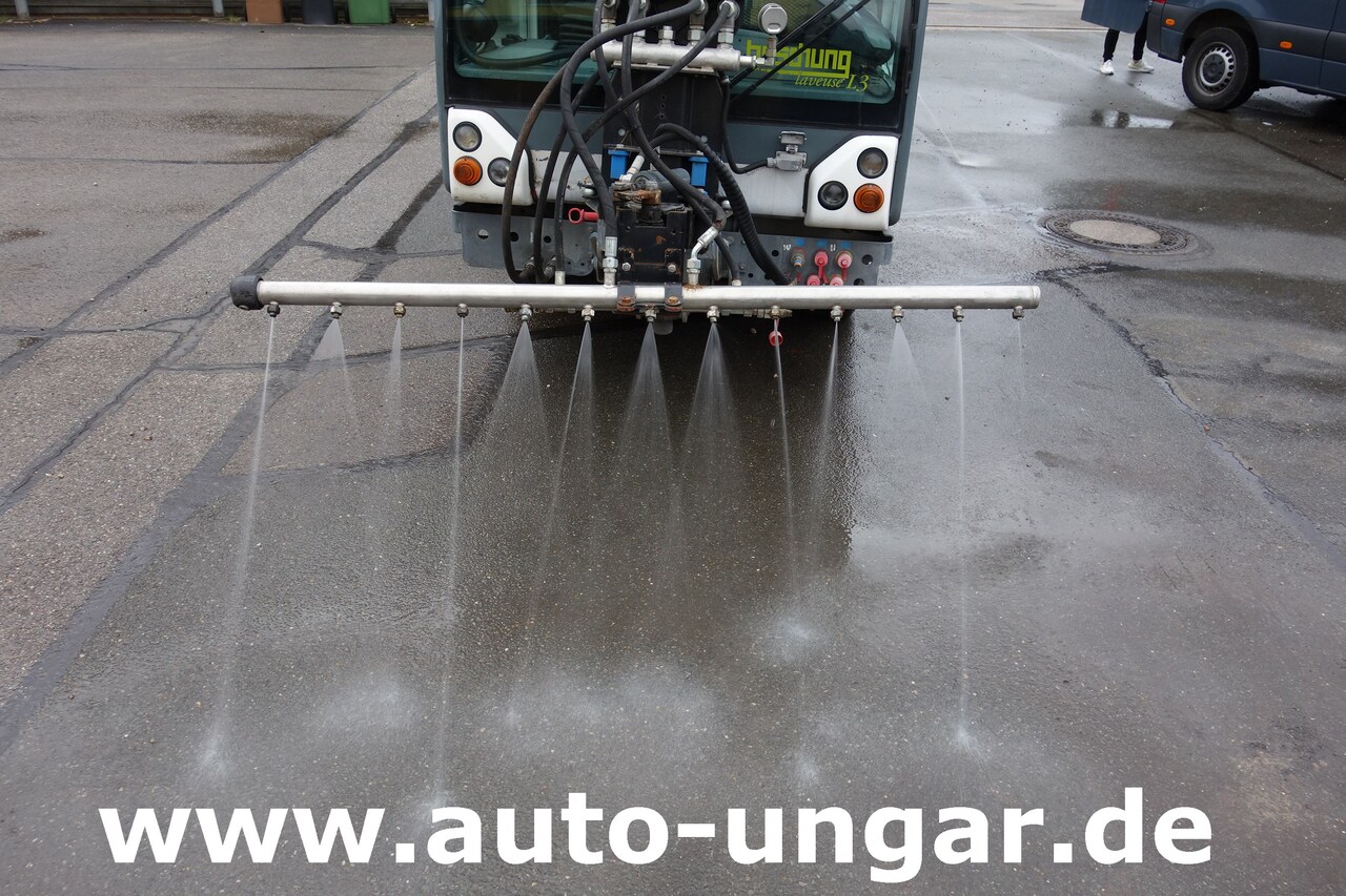 Boschung L3 Schwemmfahrzeug 4-Rad Lenkung Motorschaden - Komunālā/ Specializētā tehnika: foto 2 Boschung L3 Schwemmfahrzeug 4-Rad Lenkung Motorschaden - Komunālā/ Specializētā tehnika: foto 2