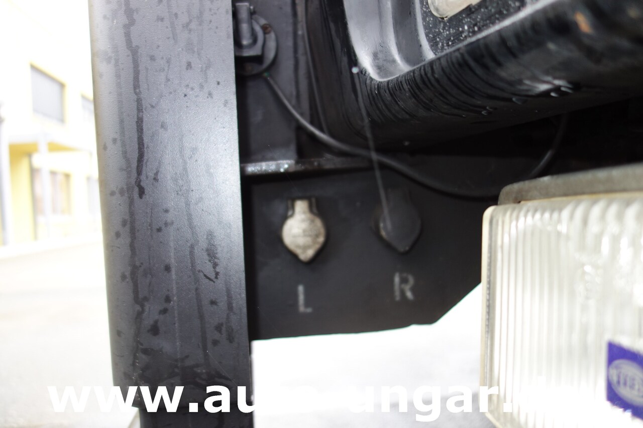 MERCEDES-BENZ Mercedes 1617 AK 4x4 Kipper Ruthmann K 115 Steiger Arbeitsbühne Kommunalfahrzeug - Kravas automašīna pašizgāzējs: foto 3 MERCEDES-BENZ Mercedes 1617 AK 4x4 Kipper Ruthmann K 115 Steiger Arbeitsbühne Kommunalfahrzeug - Kravas automašīna pašizgāzējs: foto 3