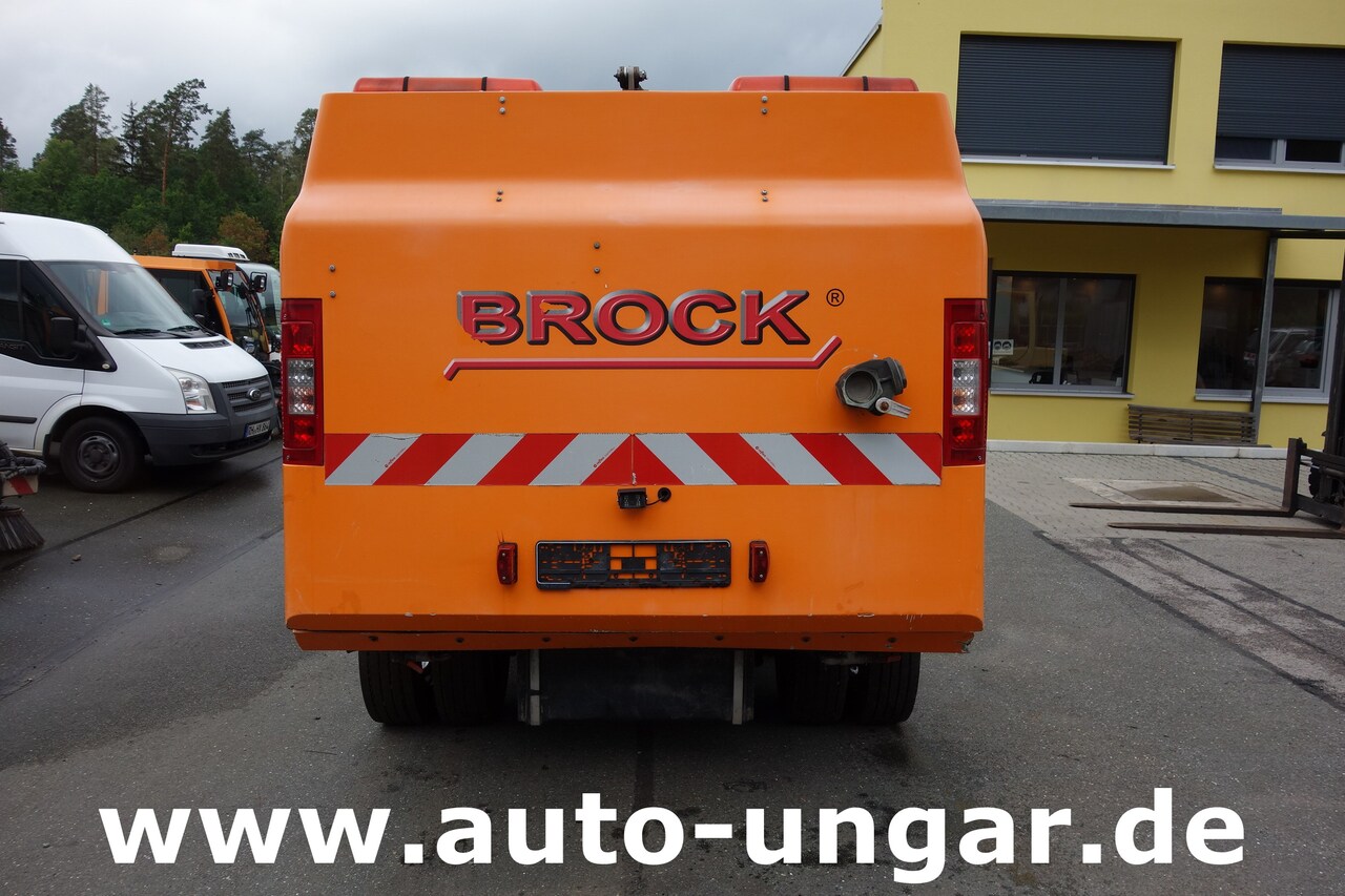 Ielu tīrīšanas mašīna Mitsubishi Fuso Canter 7C15 mit Brock SL 140/2 Kehrmaschine Euro 4: foto 6