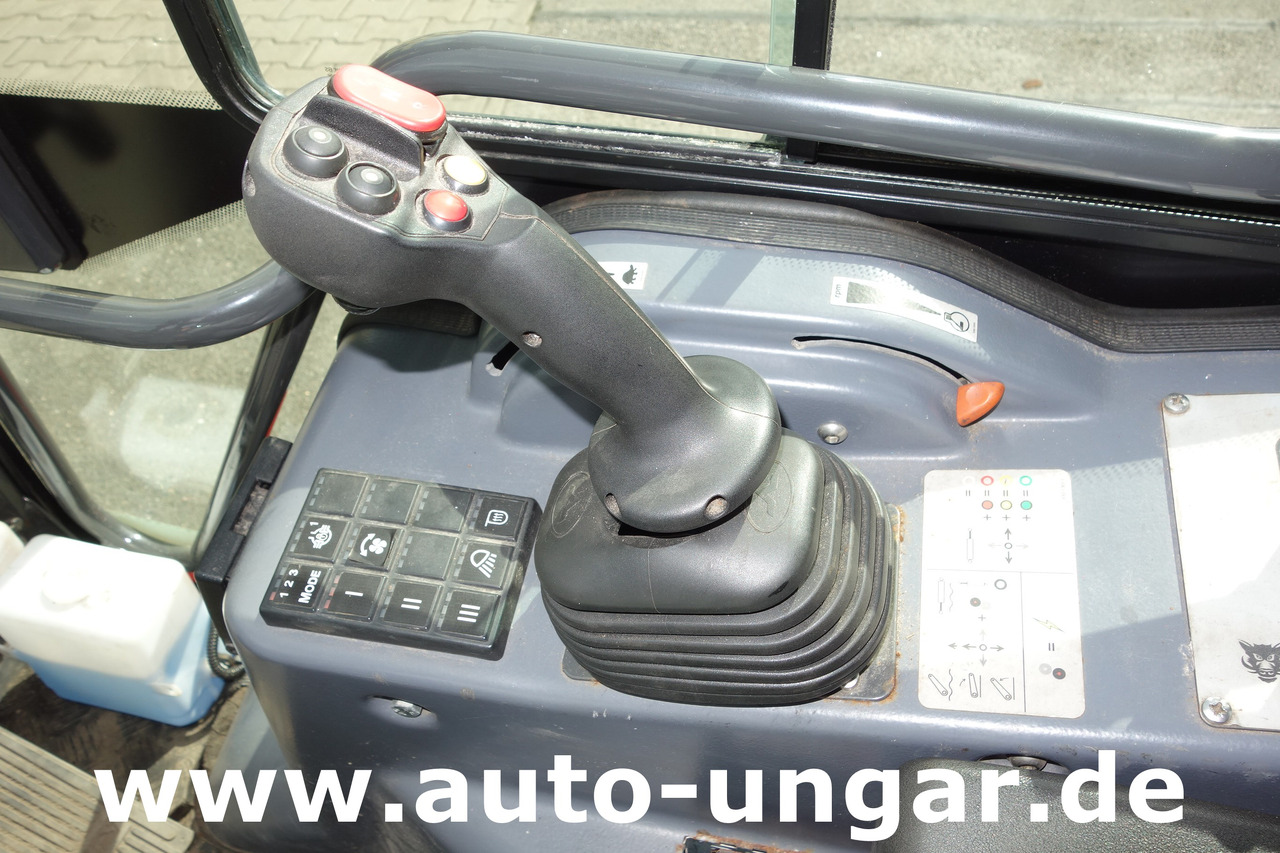 Komunālais traktors Multihog CX75  Knicklenker 4x4 Zapfwelle Kipper Kommunalhydraulik Frontheber: foto 10