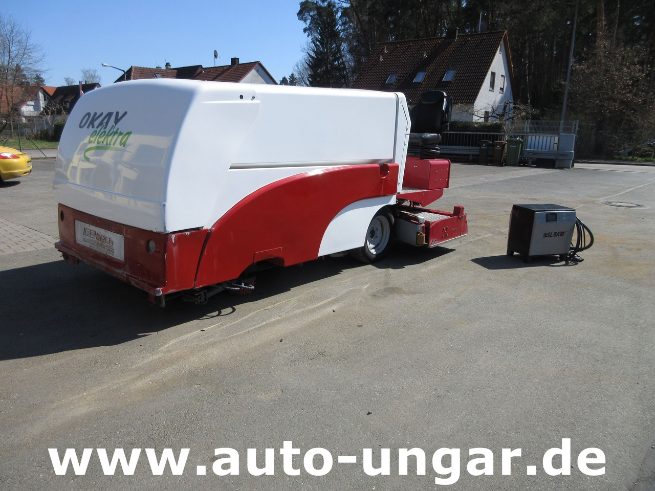OKAY 3500 Elektra 80V IceResurfacer Elektro Eisbearbeitungsmaschine Zamboni - Elektriskā komunālā automašīna: foto 1 OKAY 3500 Elektra 80V IceResurfacer Elektro Eisbearbeitungsmaschine Zamboni - Elektriskā komunālā automašīna: foto 1