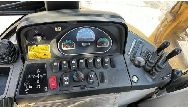 Caterpillar 432 E - Ekskavators-iekrāvējs: foto 5 Caterpillar 432 E - Ekskavators-iekrāvējs: foto 5
