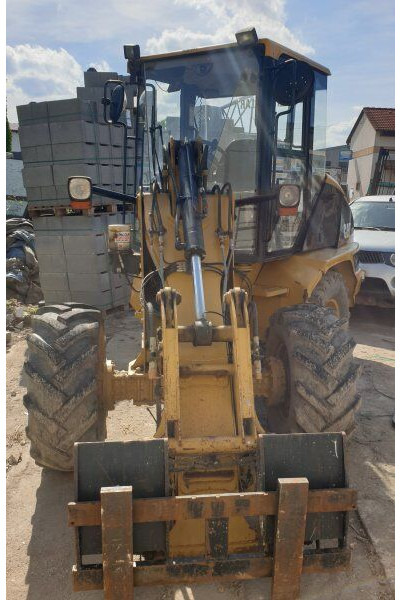 Caterpillar 908 (7t - Riteņu iekrāvējs: foto 5 Caterpillar 908 (7t - Riteņu iekrāvējs: foto 5