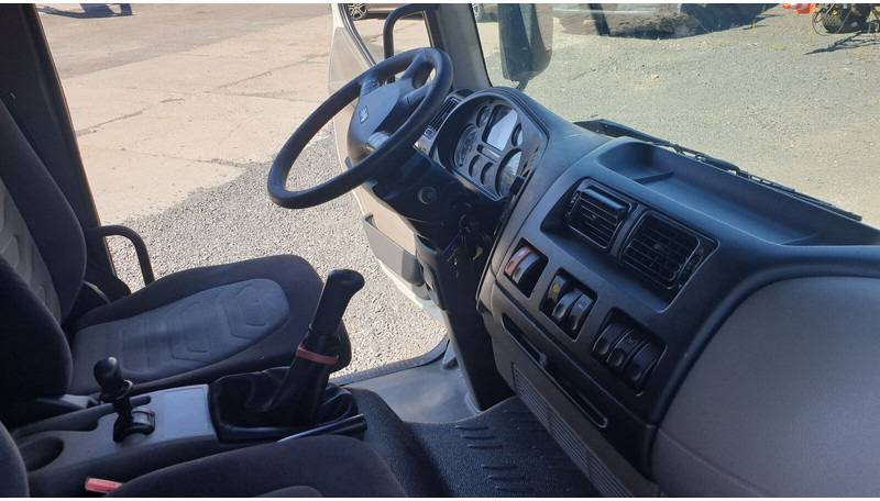 Kravas automašīna ar tentu, Kravas auto ar manipulatoru DAF 15t LF55.220 +Palfinger PK8500: foto 11 Kravas automašīna ar tentu, Kravas auto ar manipulatoru DAF 15t LF55.220 +Palfinger PK8500: foto 11