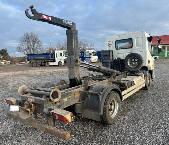 DAF LF250 FA - Pacēlājs ar āķi: foto 5 DAF LF250 FA - Pacēlājs ar āķi: foto 5