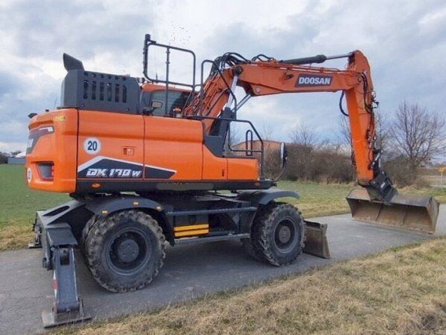 Doosan 18.6t DX170 W-7 (DEVELON) - Riteņu ekskavators: foto 2 Doosan 18.6t DX170 W-7 (DEVELON) - Riteņu ekskavators: foto 2