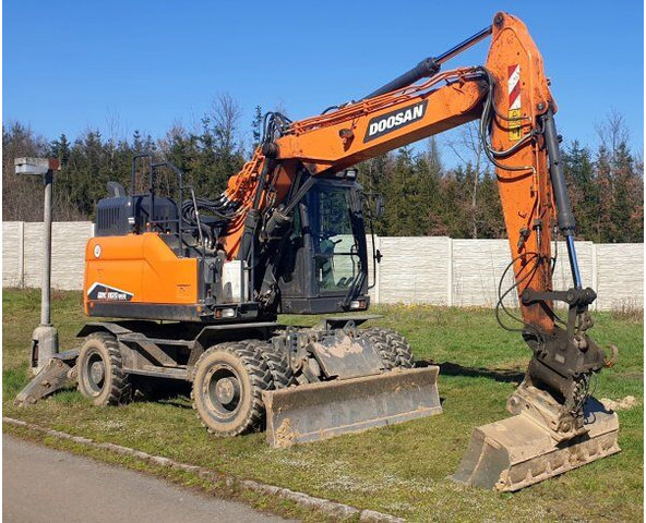 Doosan 18t DX165 WR-7 - Riteņu ekskavators: foto 4 Doosan 18t DX165 WR-7 - Riteņu ekskavators: foto 4