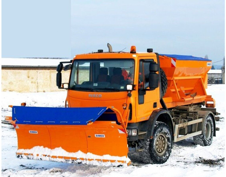 Iveco 4x4 ML140.E25 +winter zima (CZ)CTS +SIMED - Pacēlājs ar āķi: foto 5 Iveco 4x4 ML140.E25 +winter zima (CZ)CTS +SIMED - Pacēlājs ar āķi: foto 5