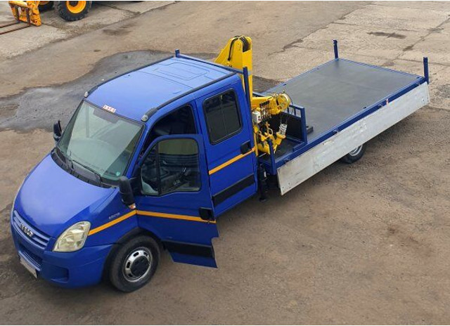Iveco 50C18 Daily 3.D 16V +Effer - Automašīna ar kravas platformu, Kravas-pasažieru furgons: foto 3 Iveco 50C18 Daily 3.D 16V +Effer - Automašīna ar kravas platformu, Kravas-pasažieru furgons: foto 3
