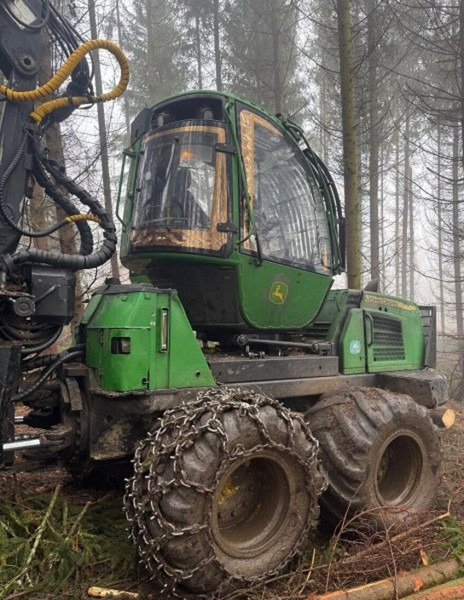 John Deere 1010E 8W - Forvarders: foto 3 John Deere 1010E 8W - Forvarders: foto 3