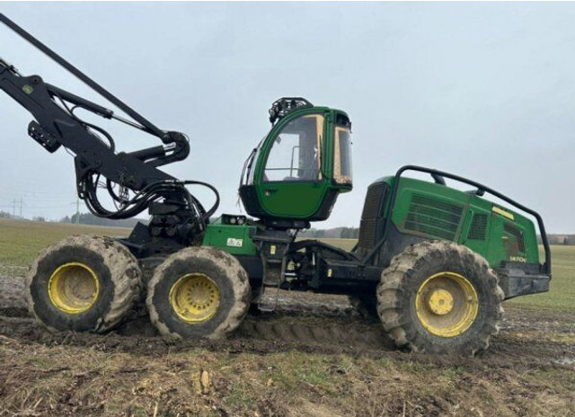 John Deere 1470E 6W +(2016) H415 - Harvesters: foto 2 John Deere 1470E 6W +(2016) H415 - Harvesters: foto 2