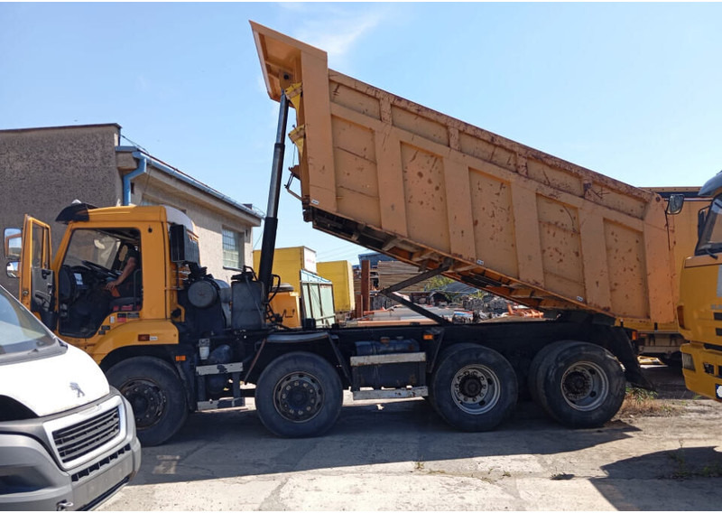 Kamaz 8x4 dumper 17m3 - Kravas automašīna pašizgāzējs: foto 5 Kamaz 8x4 dumper 17m3 - Kravas automašīna pašizgāzējs: foto 5