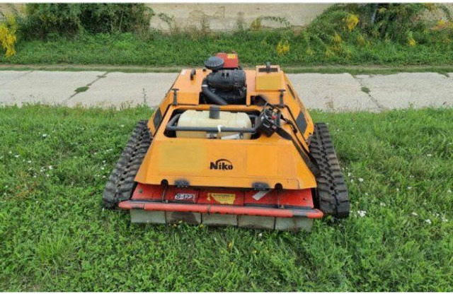 KommTek/NIKO - RoboFlail ONE (700kg/122cm profi) - Zāles pļāvējs: foto 3 KommTek/NIKO - RoboFlail ONE (700kg/122cm profi) - Zāles pļāvējs: foto 3