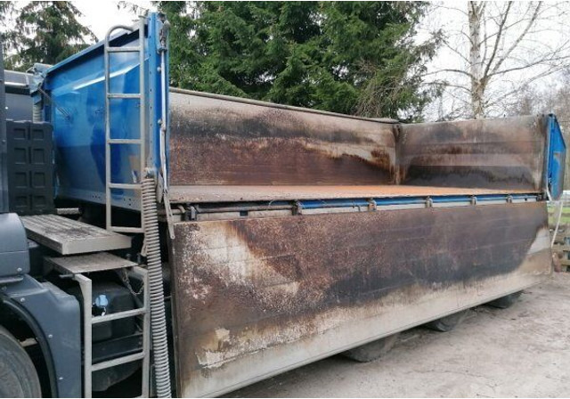 Kravas automašīna pašizgāzējs MAN TGS 35.440 EUR6 tridem 8x4: foto 7