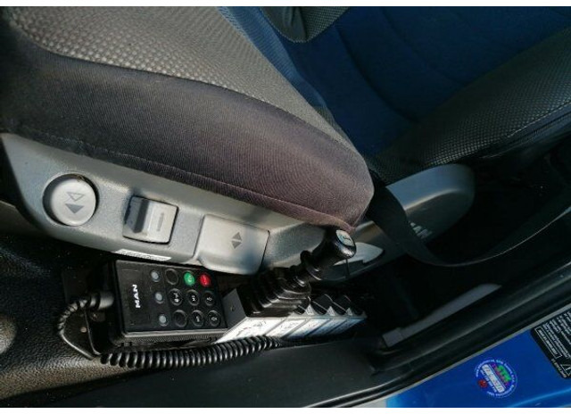 Kravas automašīna pašizgāzējs MAN TGS 35.440 EUR6 tridem 8x4: foto 9