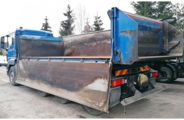 MAN TGS 35.440 EUR6 tridem 8x4 - Kravas automašīna pašizgāzējs: foto 3 MAN TGS 35.440 EUR6 tridem 8x4 - Kravas automašīna pašizgāzējs: foto 3