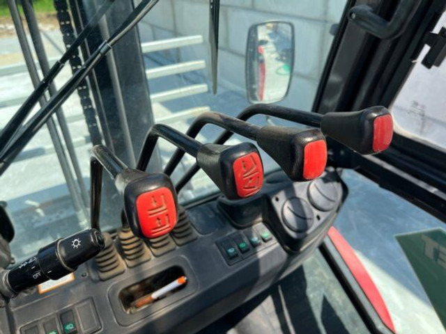 Manitou MI 60D līzingu Manitou MI 60D: foto 11