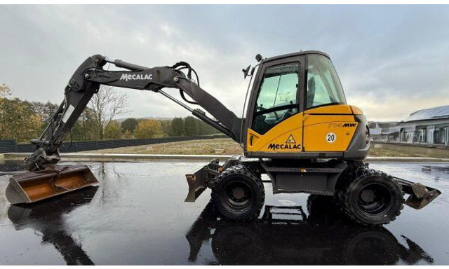 Mecalac 714 MW - Riteņu ekskavators: foto 1 Mecalac 714 MW - Riteņu ekskavators: foto 1