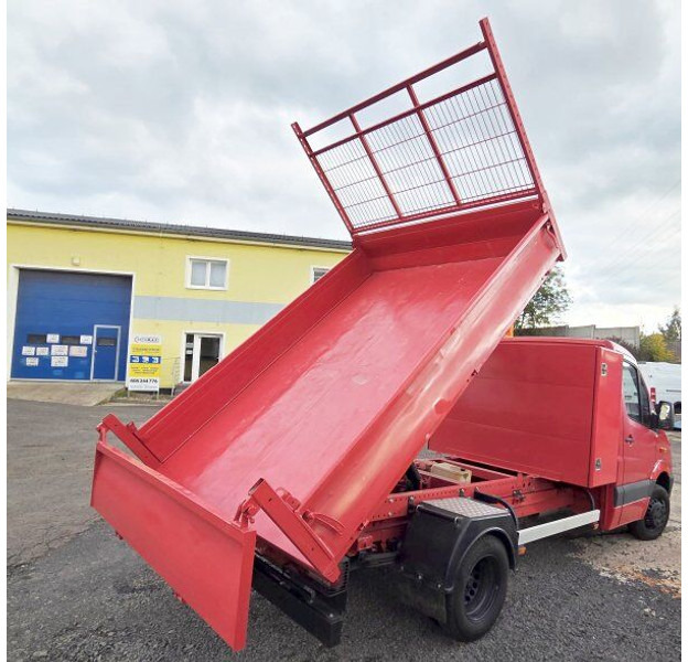 Mercedes-Benz Sprinter 516 CDI 2.2 - Komercauto pašizgāzējs: foto 3 Mercedes-Benz Sprinter 516 CDI 2.2 - Komercauto pašizgāzējs: foto 3