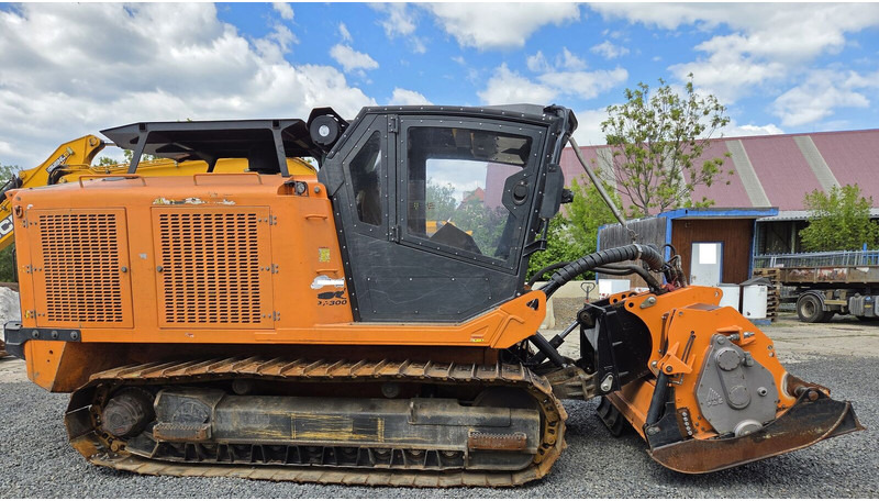 PrimeTech PT300 FAE 12t - Meža mulčeris: foto 2 PrimeTech PT300 FAE 12t - Meža mulčeris: foto 2