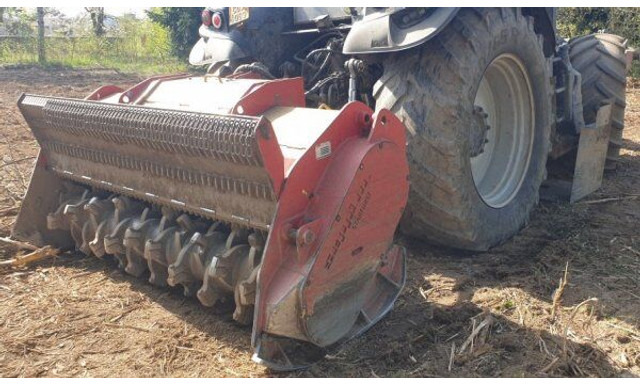 SEPPI M Starforst 2MEC 235 - Meža mulčeris: foto 2 SEPPI M Starforst 2MEC 235 - Meža mulčeris: foto 2